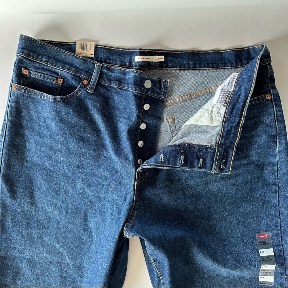 New Levi's Wedgie Straight Button Fly Size 24W Denim Jeans - Picture 3 of 14